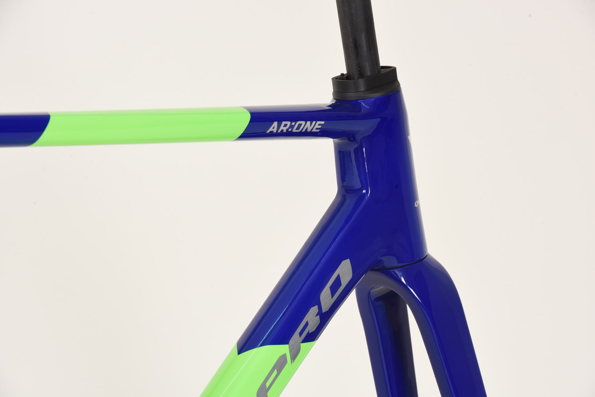 AR:ONE CUSTOM COLOR - AR12