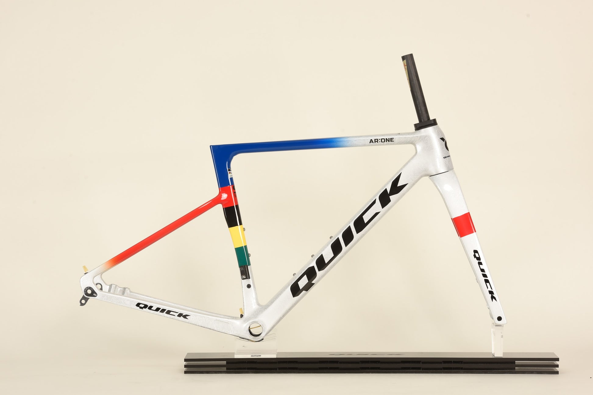 AR:ONE CUSTOM COLOR - AR18 frameset