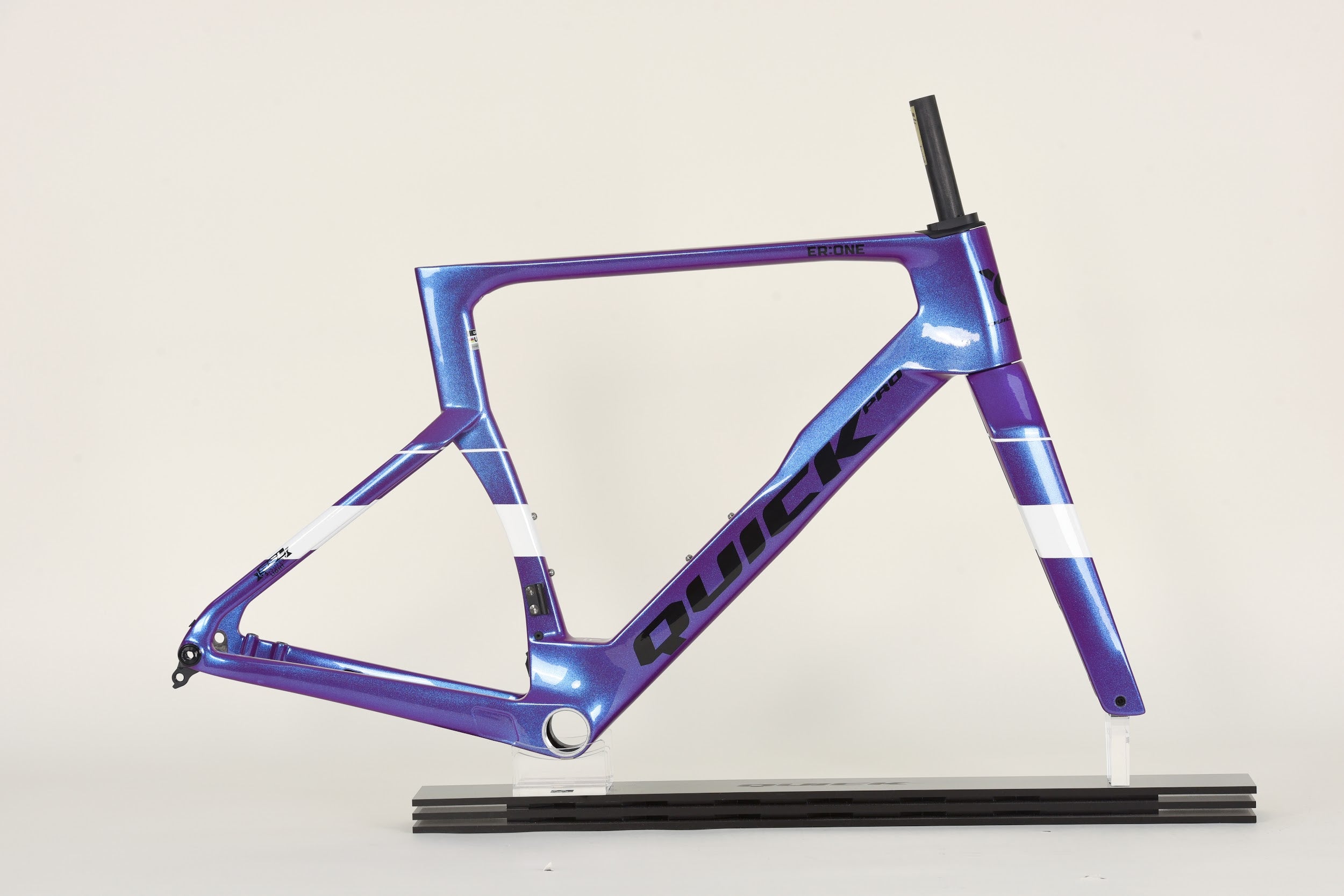 ER:ONE CUSTOM COLOR - ER1 frameset
