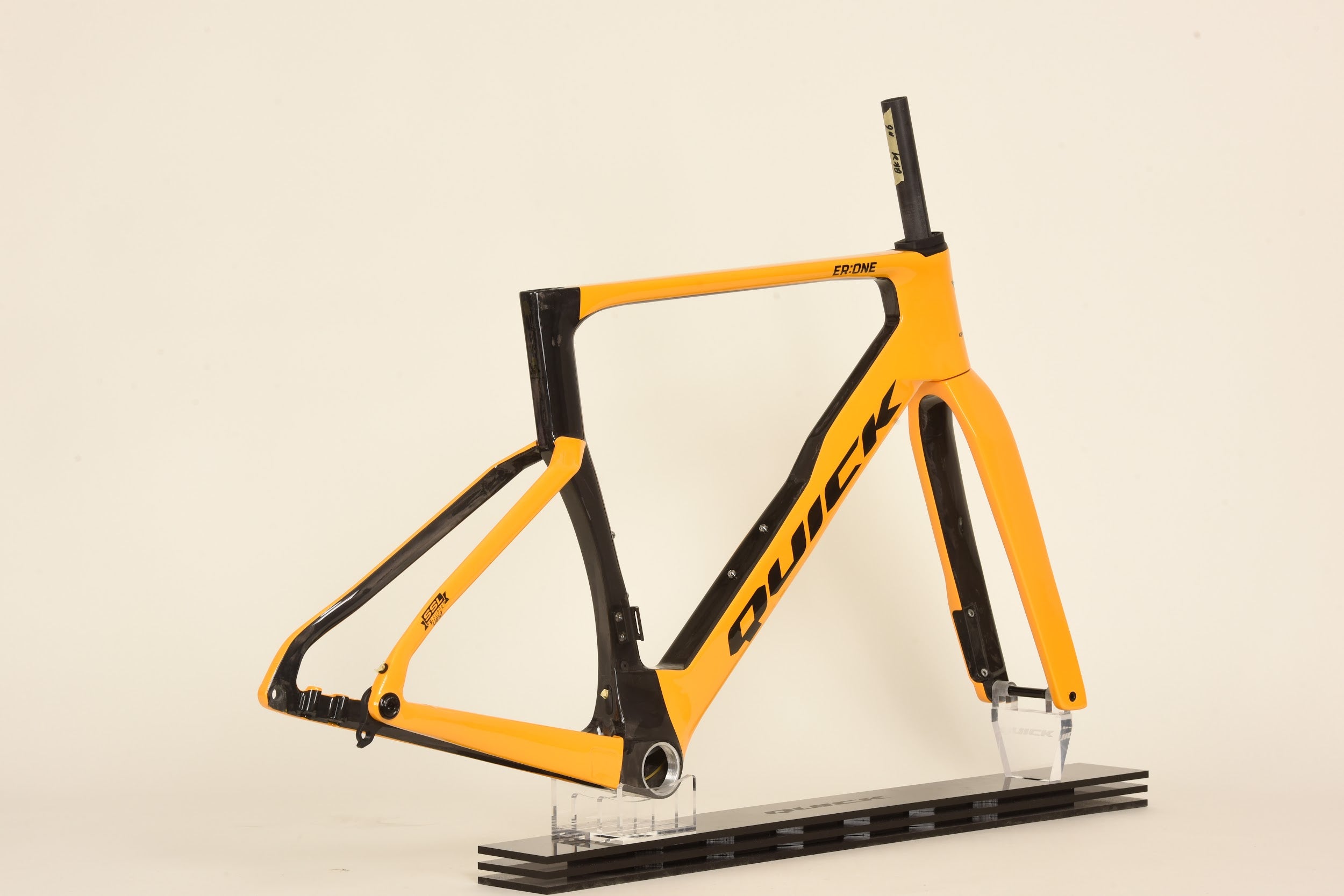ER:ONE CUSTOM COLOR - ER14