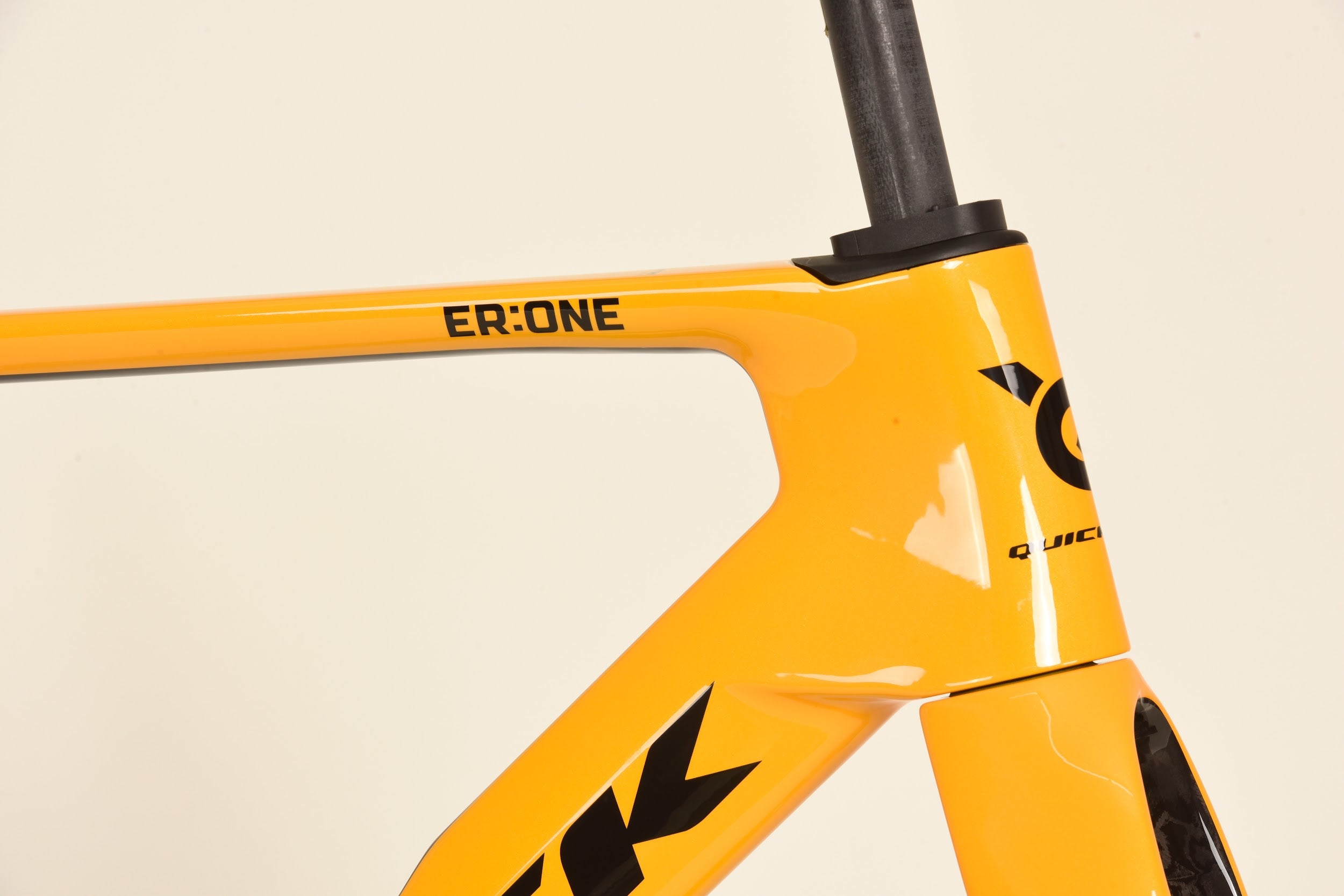 ER:ONE CUSTOM COLOR - ER14