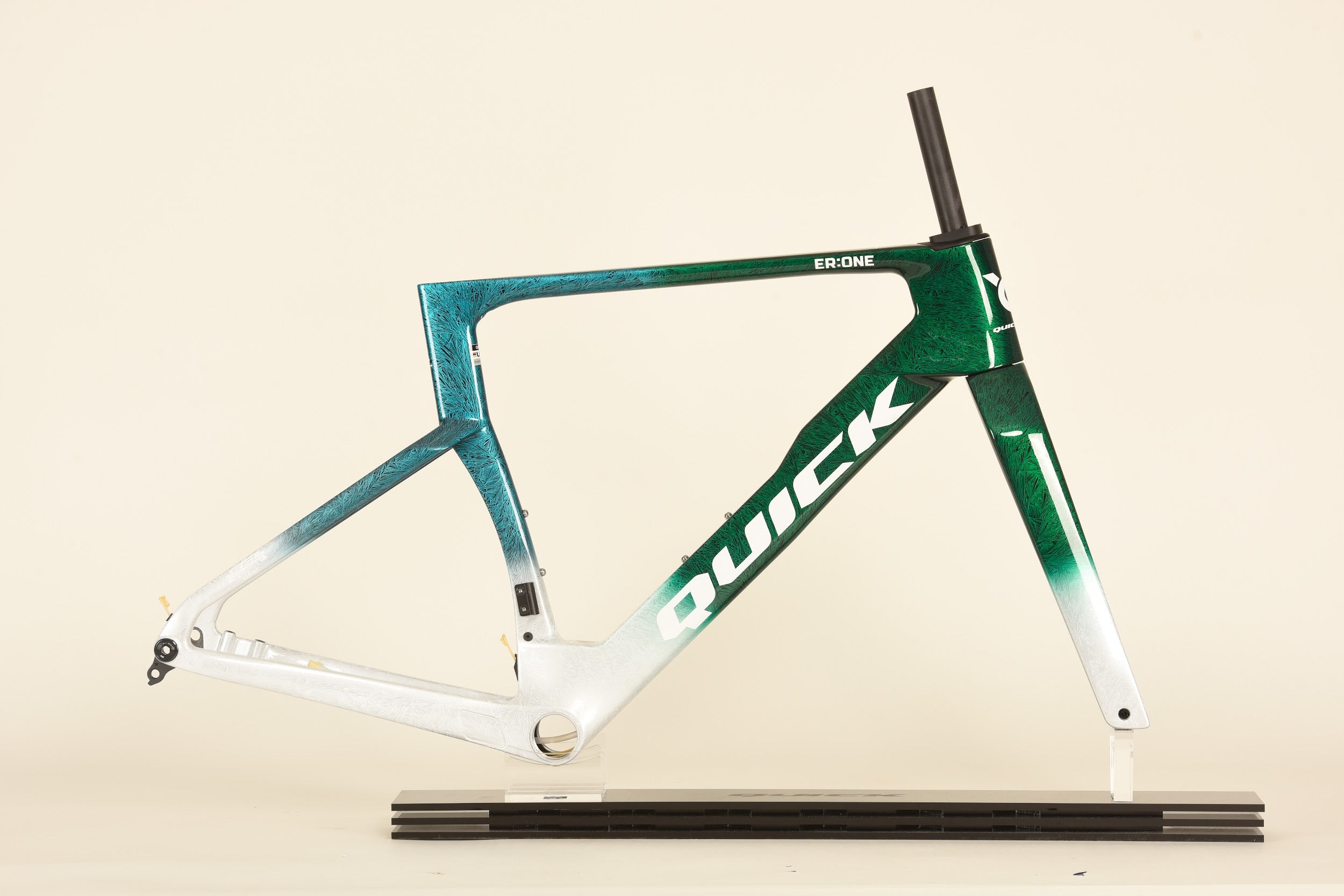 ER:ONE CUSTOM COLOR - ER17 frameset