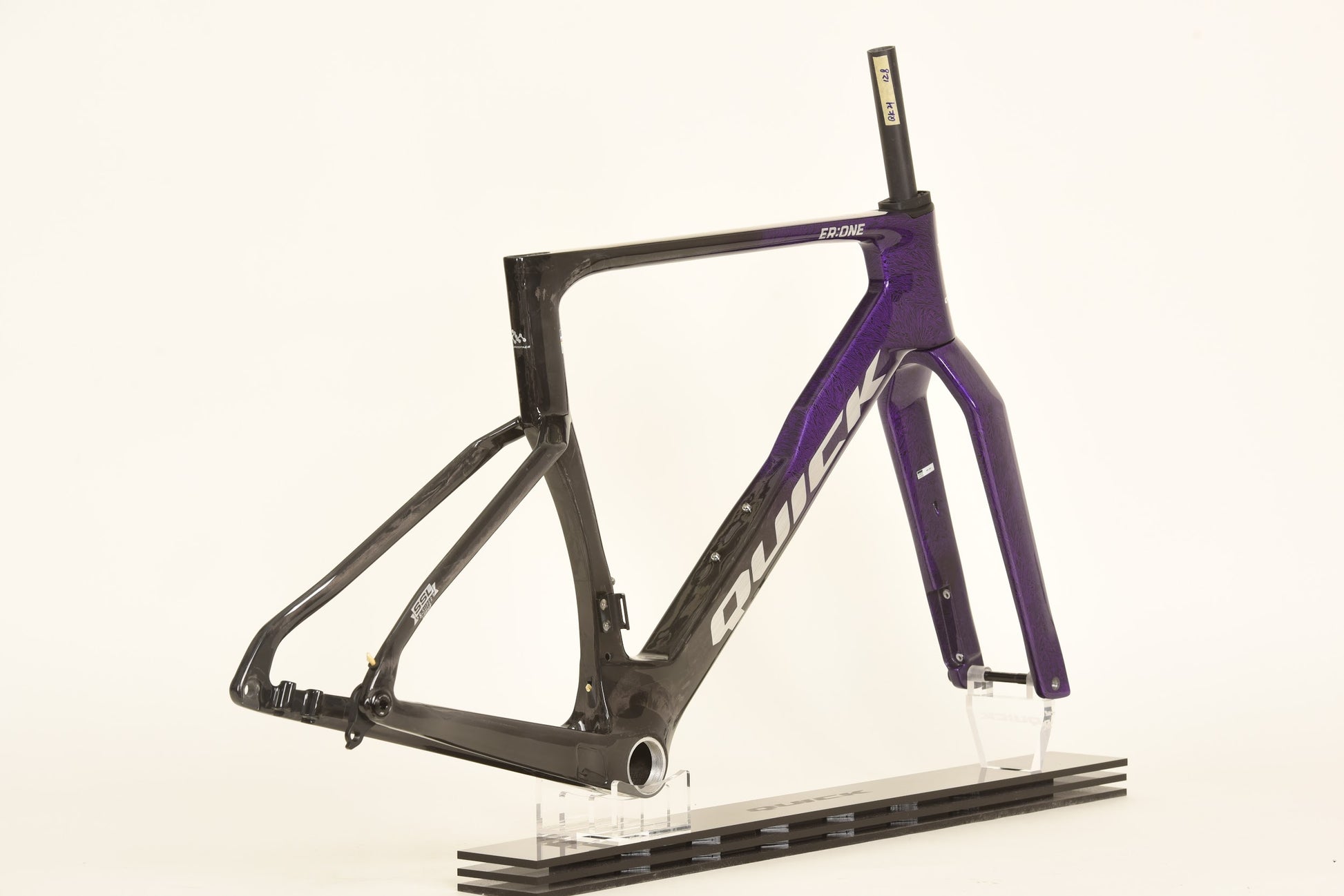 ER:ONE CUSTOM COLOR - ER20