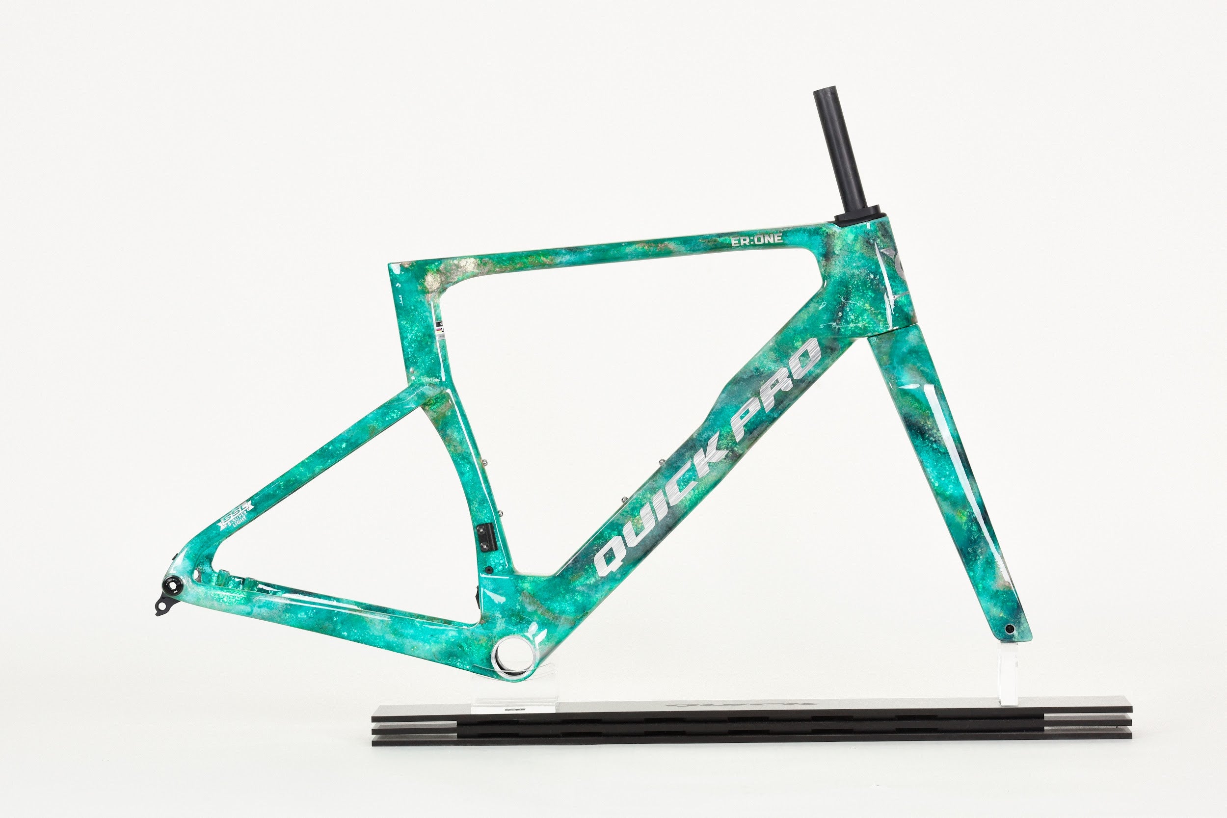 ER:ONE CUSTOM COLOR - ER24 frameset