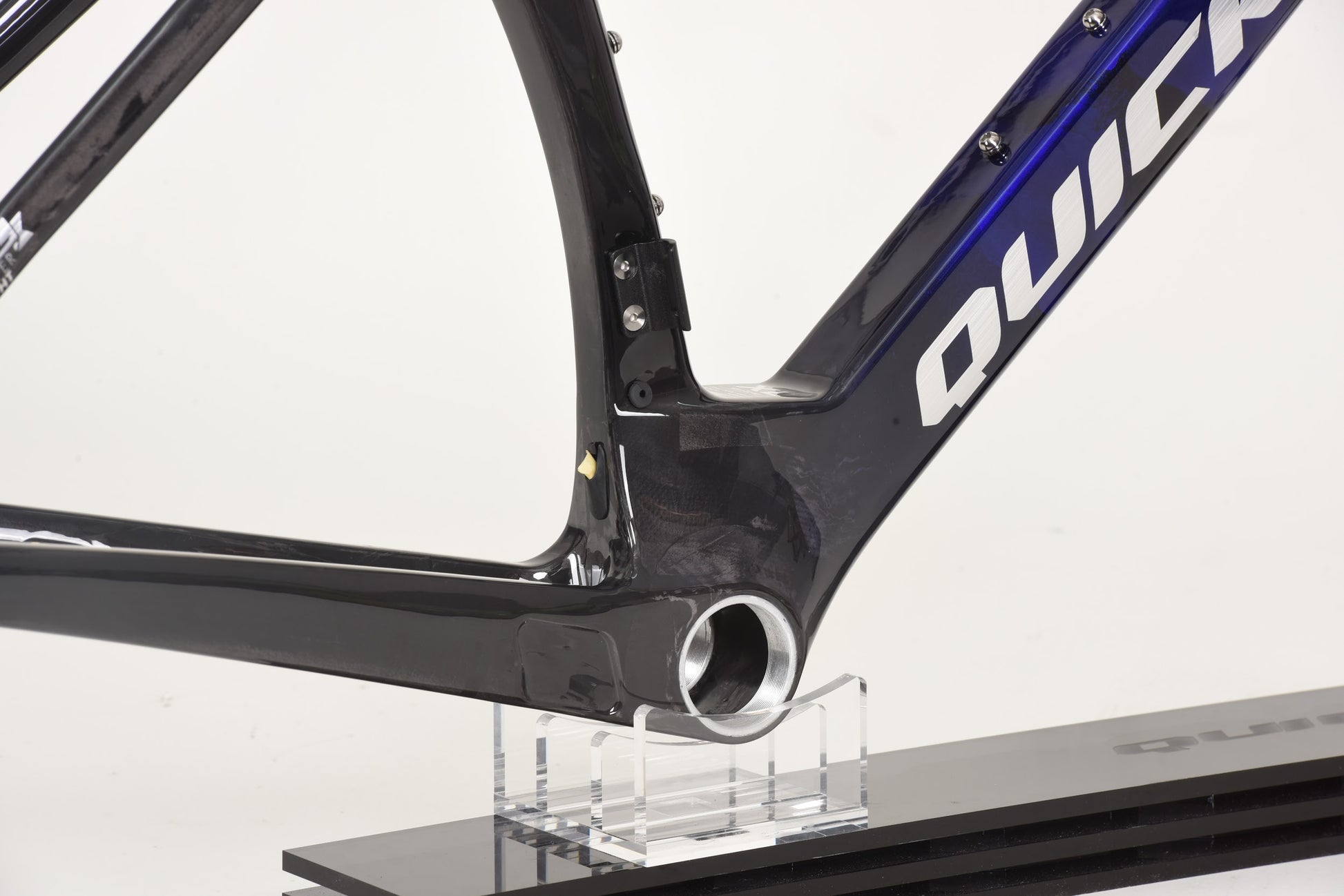 ER:ONE CUSTOM COLOR - ER27